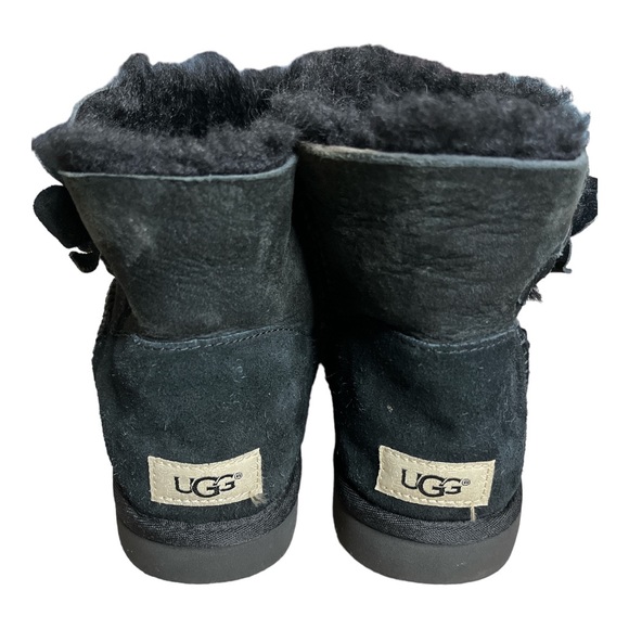 Ugg Mini Bailey Button Poppy Black Suede Shearling Boots - Picture 5 of 9